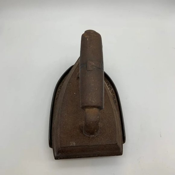 Antique Colebrookdale Iron Co. Pottstown PA Old Fashioned Iron and Base - Picture 6 of 11